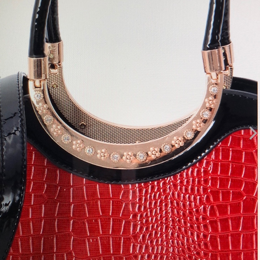 RED LIZARD SKIN BAG - Picture 6 of 7